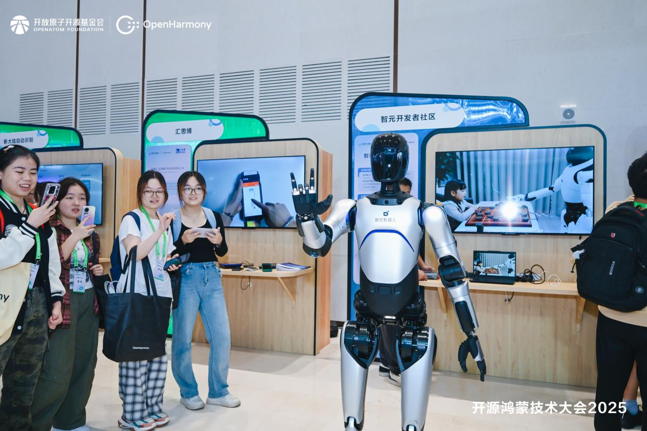 9.29 pg大满贯开源鸿蒙推文图片2.png